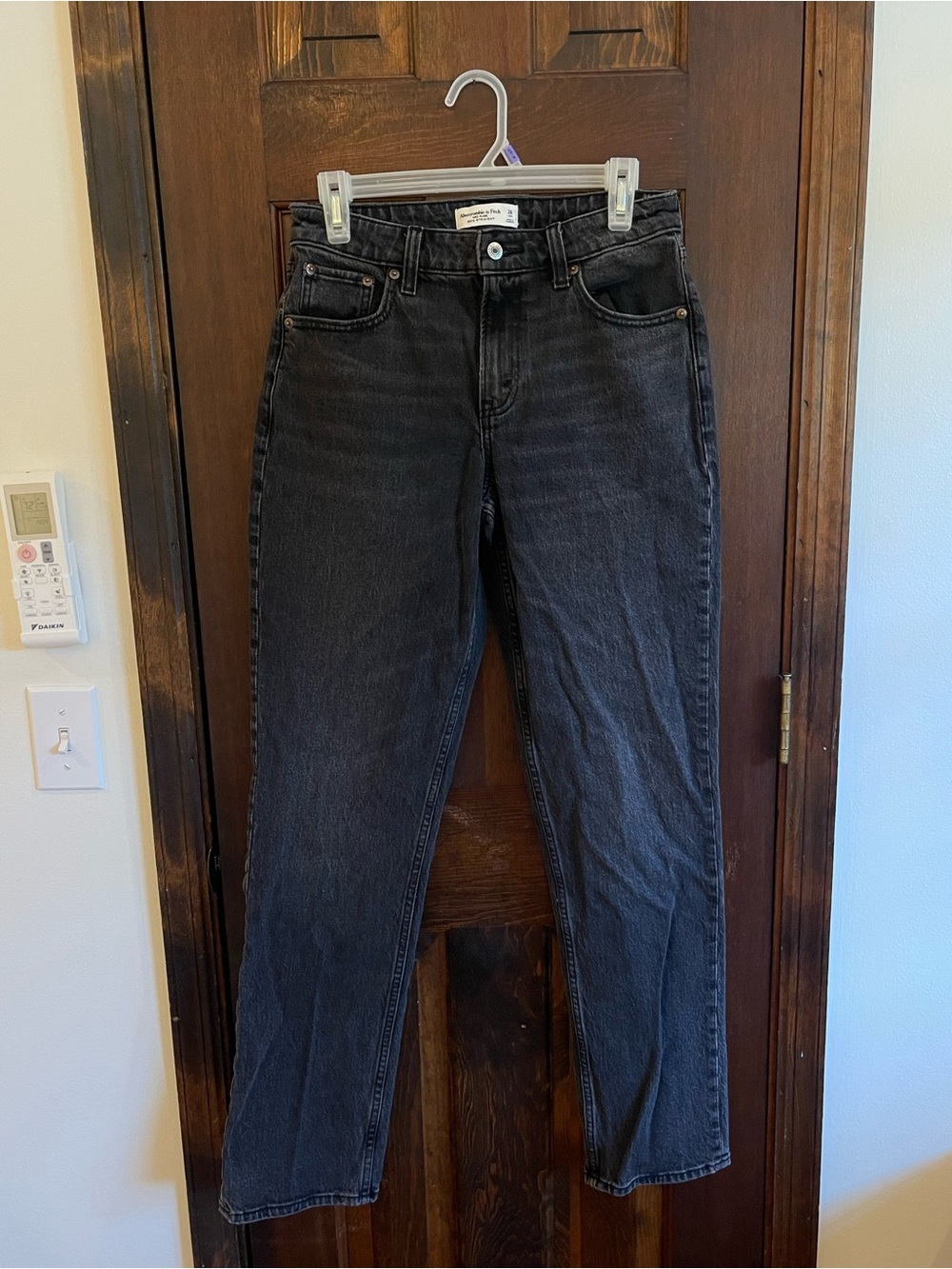 Abercrombie & Fitch 90s Mid Rise Straight Leg Jeans Black Women’s 26 Long